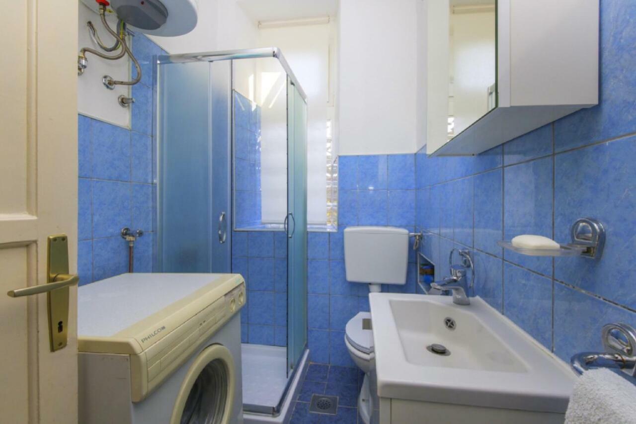 Apartment Amber Koromačno Eksteriør billede